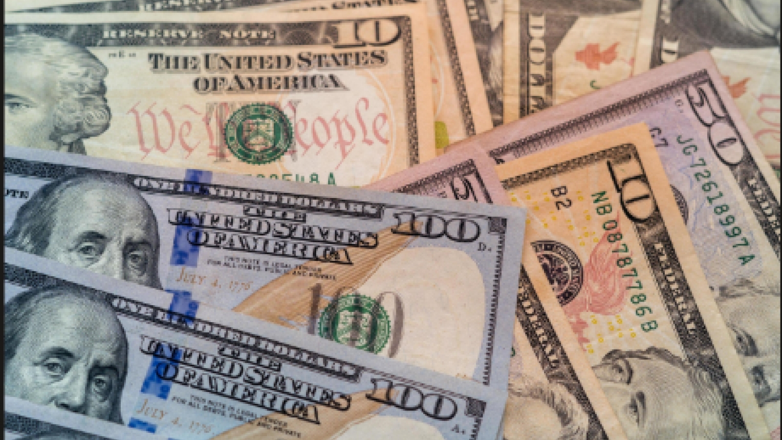 Tỷ giá USD hôm nay 25/6: Giá bán USD tự do đi xuống còn 26.500 đồng/USD